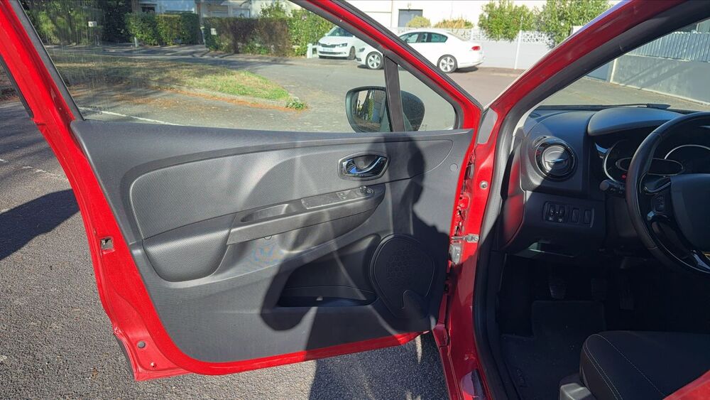 Clio IV 0.9 TCe 90 Limited 2015 occasion 44980 Sainte Luce Sur Loire