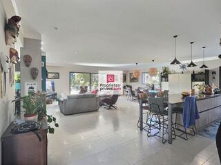  Villa � vendre 6 pi�ces 184 m�