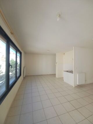  Appartement à louer 1 pièce 34 m²