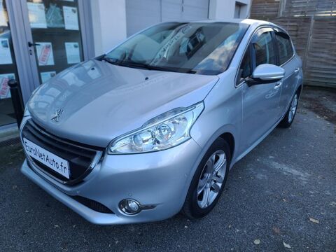 Peugeot 208 1,6 VTI 120 ALLURE GPS CRIT'AIR 1 2015 occasion Maisse 91720