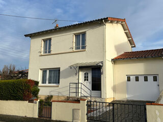 Maison  vendre 6 pices 99 m