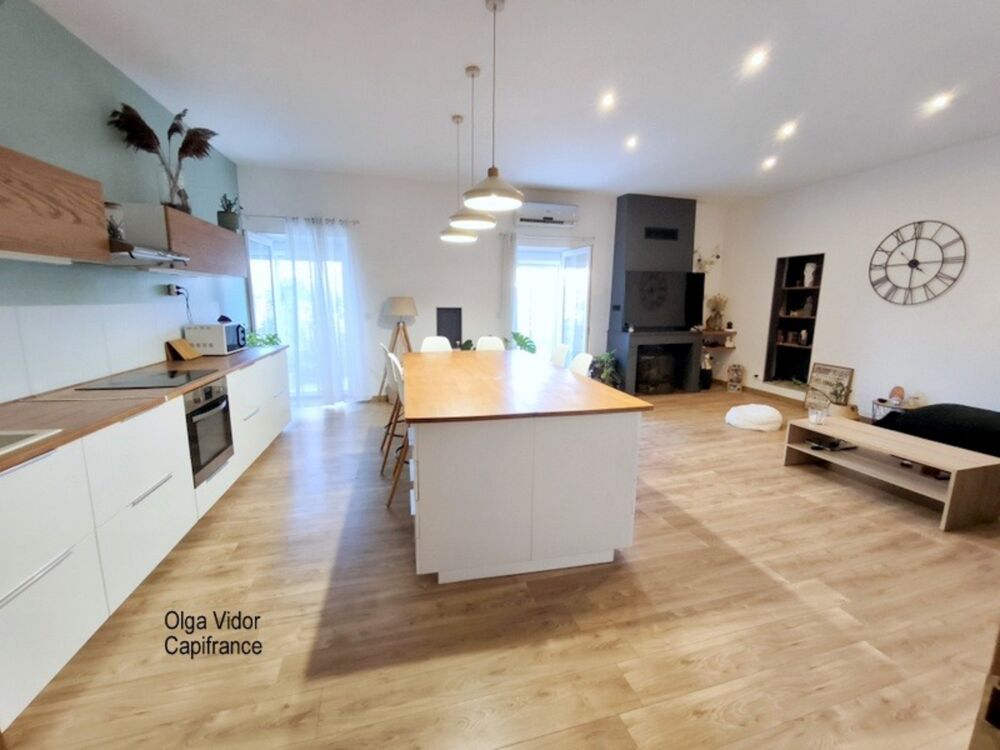 Maison à vendre MAISON DE VILLE P 5 RENOVATION HAUT DE GAMME AVEC COUR INTERIEURE, TERRASSE ET GARAGE