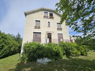  Propri�t�/ch�teau � vendre 8 pi�ces 185 m�