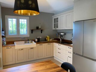  Villa à vendre 7 pièces 202 m²