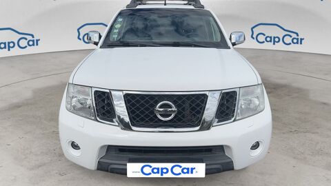 Navara 2.5 dCi 190 4WD Double Cabine 2015 occasion 38300 Bourgoin Jallieu