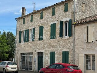  Immeuble à vendre 9 pièces 220 m²