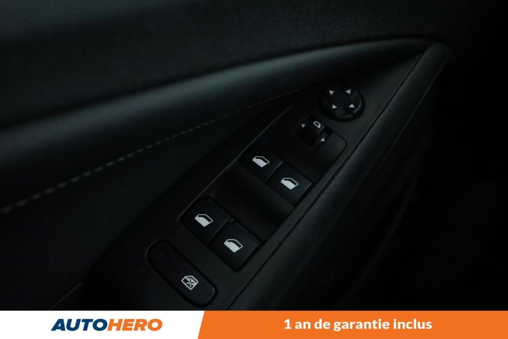 Crossland 1.5 Diesel Elegance Business 110 ch 2022 occasion 92130 Issy-les-Moulineaux