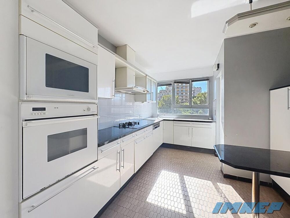 Vente Appartement Marseille 13006 – Appartement T4 de 94 m² avec terrasse, cave et possibilité garage – Un bien à façonner selon vos envies Marseille 6