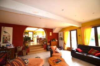  Maison à vendre 8 pièces 220 m²