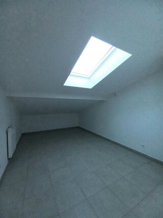  Duplex/triplex à louer 3 pièces 65 m²
