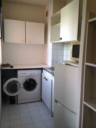  Appartement à louer 2 pièces 34 m²