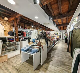  Immeuble à vendre 5 pièces 400 m²