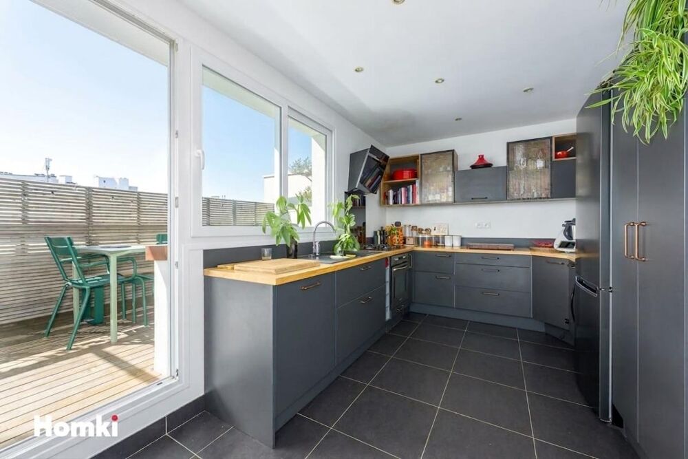 à vendre  Appartement Courbevoie (92400)