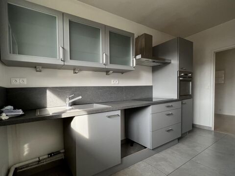  Appartement � louer 4 pi�ces 81 m�