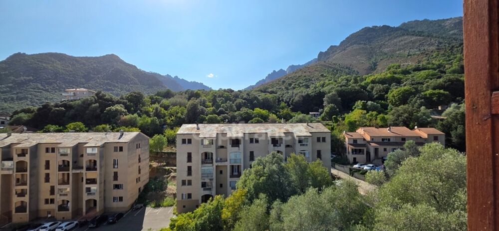 Vente Appartement A VENDRE Appartement T4 transformé en T3 – 80 m² – Centre de CORTE Corte