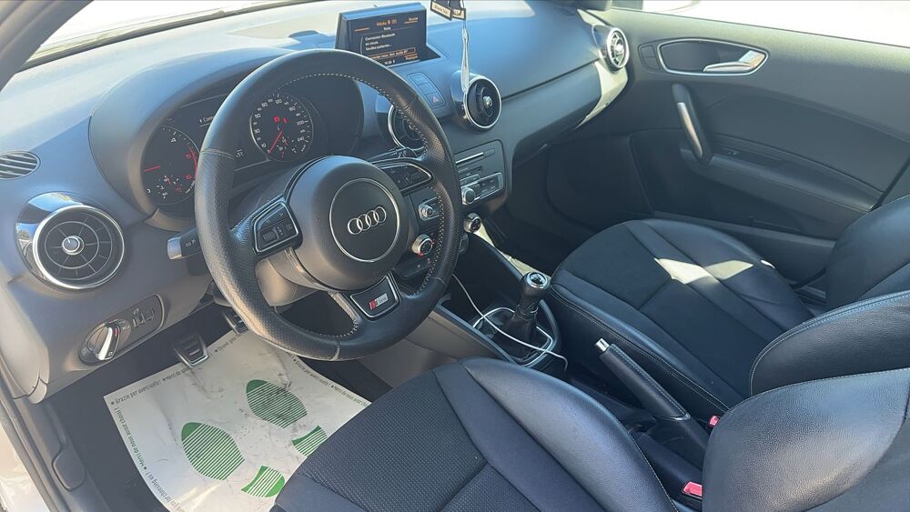 A1 1.4 TDI 90 S line - 5 places 2017 occasion 13170 Les Pennes Mirabeau