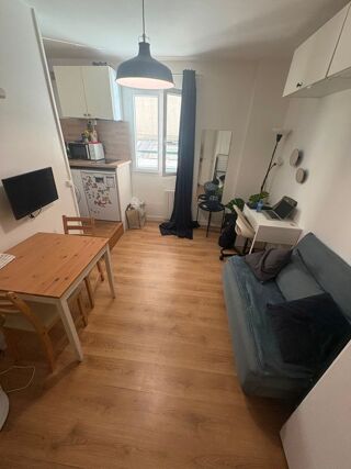  Appartement à louer 1 pièce 19 m²