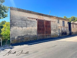  Immeuble à vendre 5 pièces 240 m²