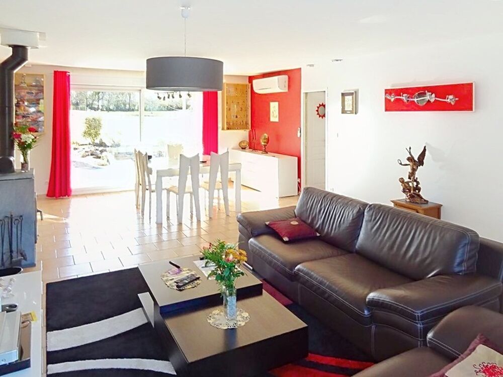 Maison familiale 4 chambres  Très bon état  Économe en énergie/Géothermie  Diconne (71330)