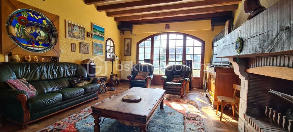 Magnifique Maison avec Grands Volumes, Proche des Commodités, Quartier barrière Saint Marc