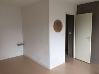  Appartement à louer 1 pièce 28 m²