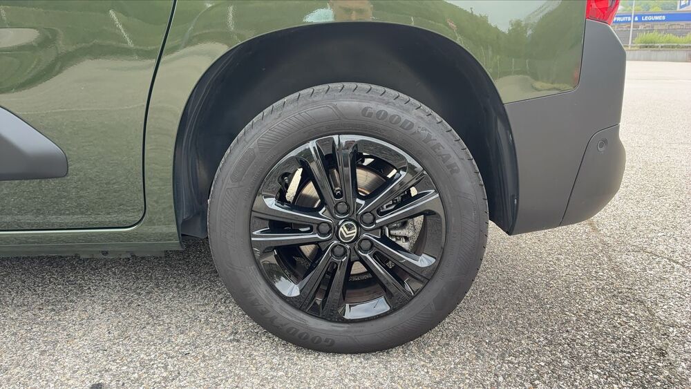 Berlingo Taille M III 1.5 BlueHDi 130 EAT8 Max - Premi&egrave;re main Automa 2024 occasion 73100 Aix Les Bains