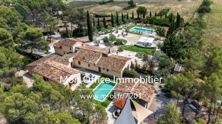  Maison à vendre 15 + pièces 760 m²