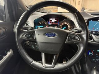 Kuga ST-Line 2017 occasion 85190 Venansault
