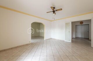  Appartement  vendre 3 pices 84 m