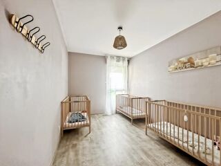  Appartement � vendre 4 pi�ces 77 m�