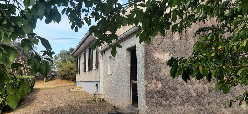 Vente Maison RARE MAISON DE PLAIN PIED DANS UN JOLI QUARTIER RÉSIDENTIEL PAISIBLE Gueugnon