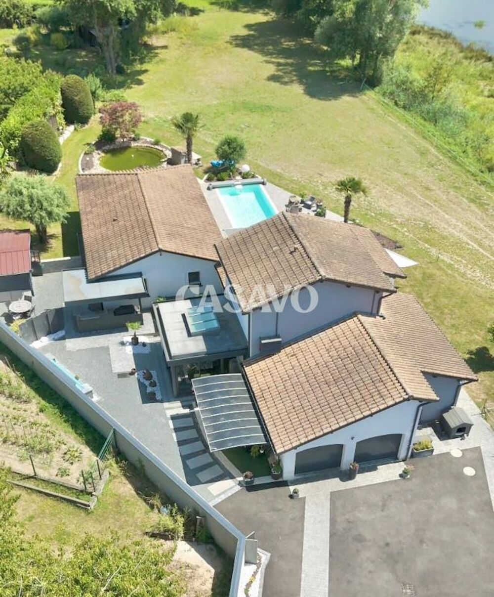 Maison 8 pièces 189 m² · à Villars les Dombes · 189 m² · 599 000 €