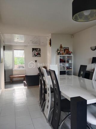  Maison � vendre 6 pi�ces 229 m�