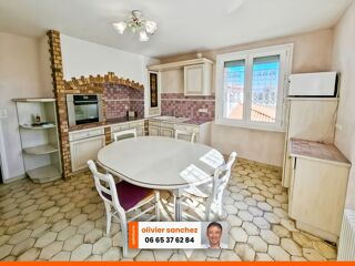  Maison  vendre 8 pices 142 m