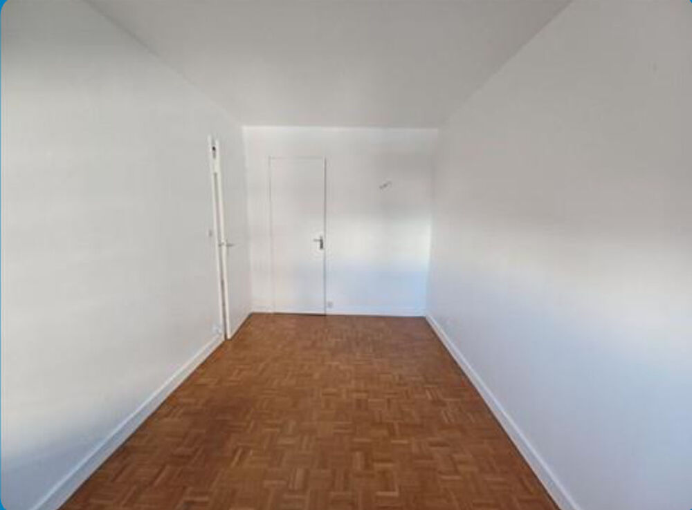 Location Appartement À louer, agréable appartement T3 de 60 m², deux chambres et garage Saint etienne