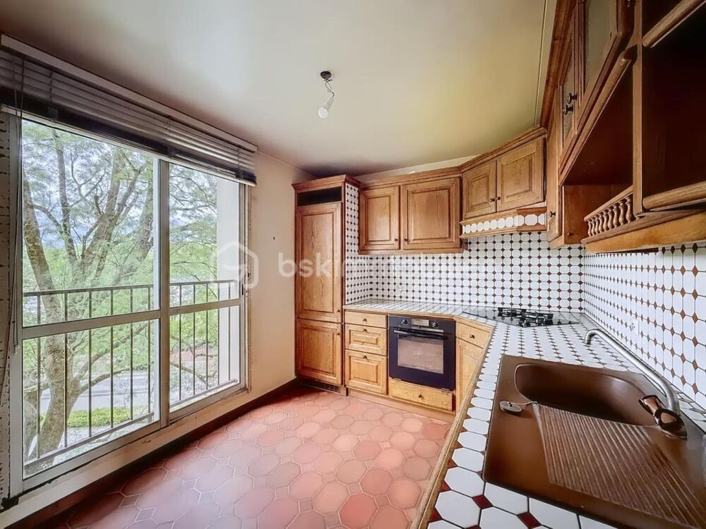 Vente Appartement Grand T5 à rénover Grenoble