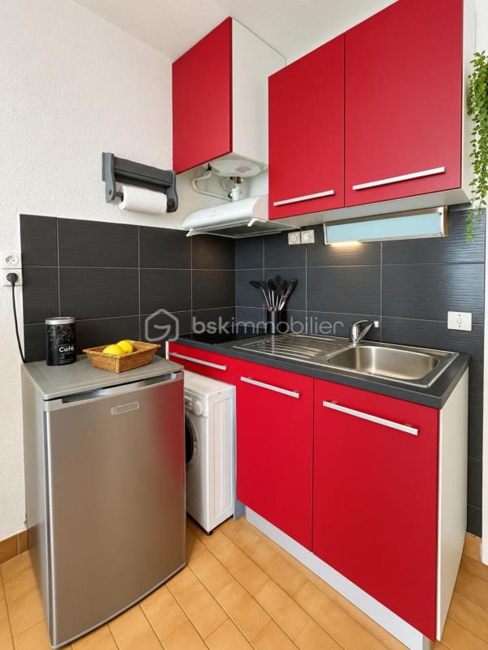 Vente Appartement STUDIO CABINE – 1ER ÉTAGE – EXPOSITION SUD – VUE SUR LES ESPACES VERTS Le grau du roi