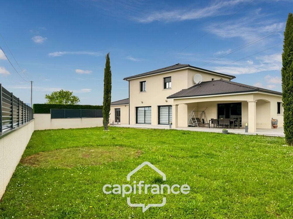 Maison à vendre 7 pièces CLONAS SUR VAREZE (38)