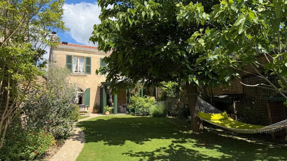 Vente Maison Ancien presbytère avec vue panoramique exceptionnelle à Poit Poitiers