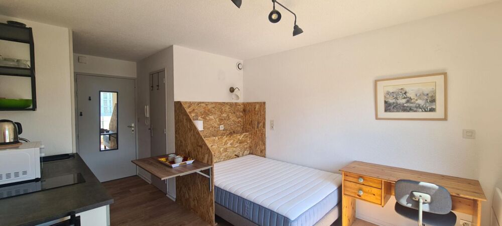 Location Appartement Appartement Nantes.1 P. 16.74 M2. Balcon Nantes