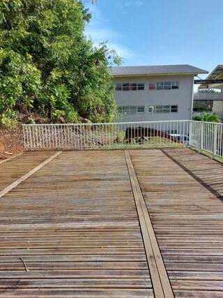  Immeuble à vendre 12 pièces 378 m²