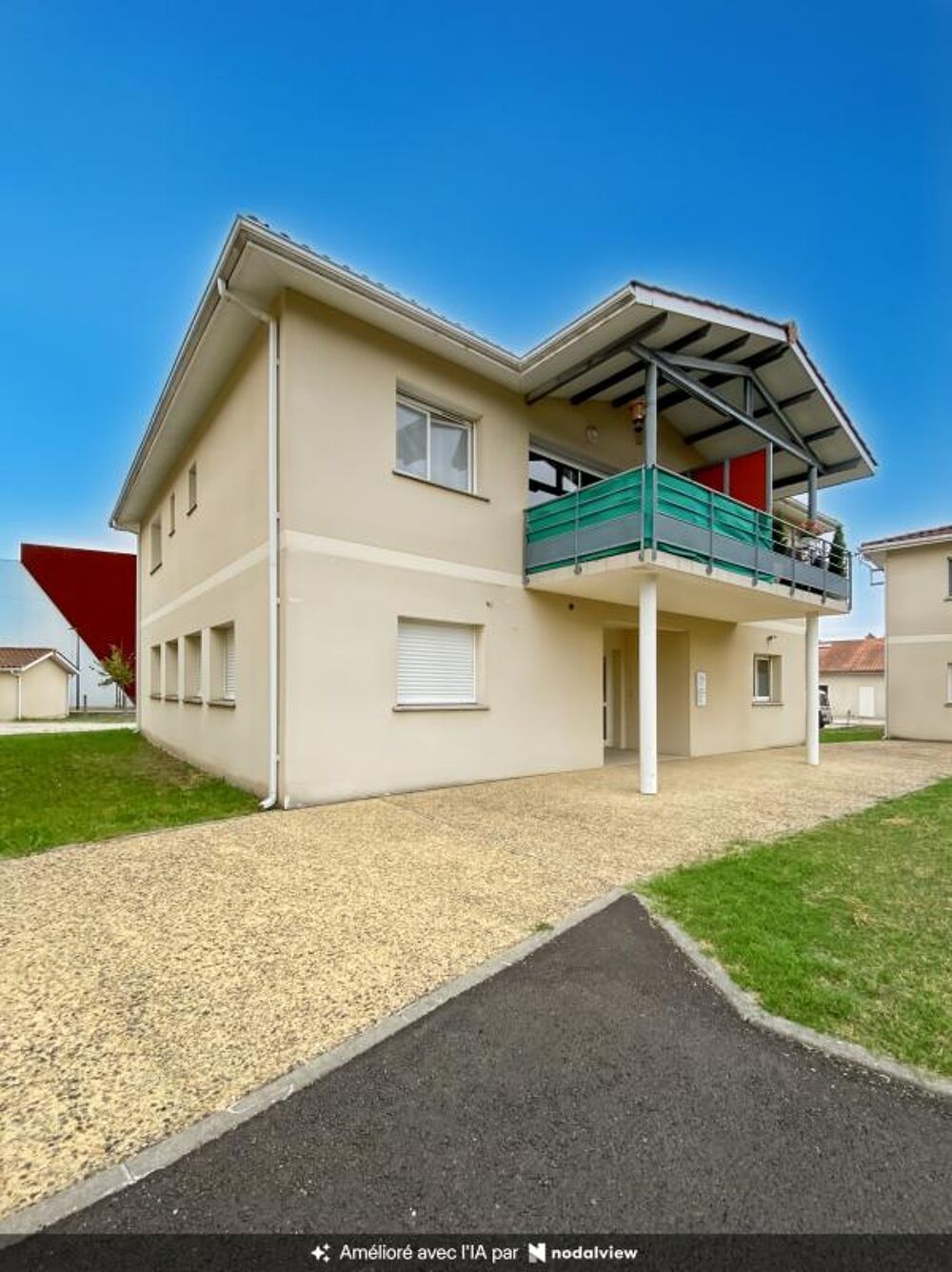   A St Jean d'Illac - Local de 60 m² 