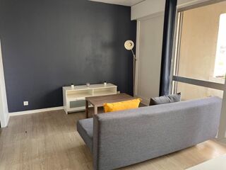 Appartement à louer 1 pièce 37 m²