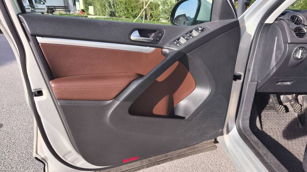 Tiguan 1.4 TSI 122 Sportline - Toit ouvrant 2015 occasion 74410 Saint Jorioz