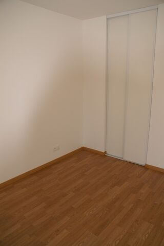  Appartement à louer 2 pièces 37 m²