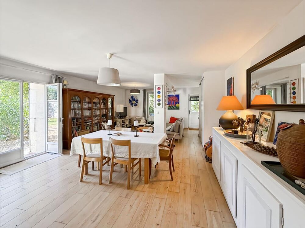 MAISON AVEC PISCINE À VENDRE À PLAN-D'ORGON