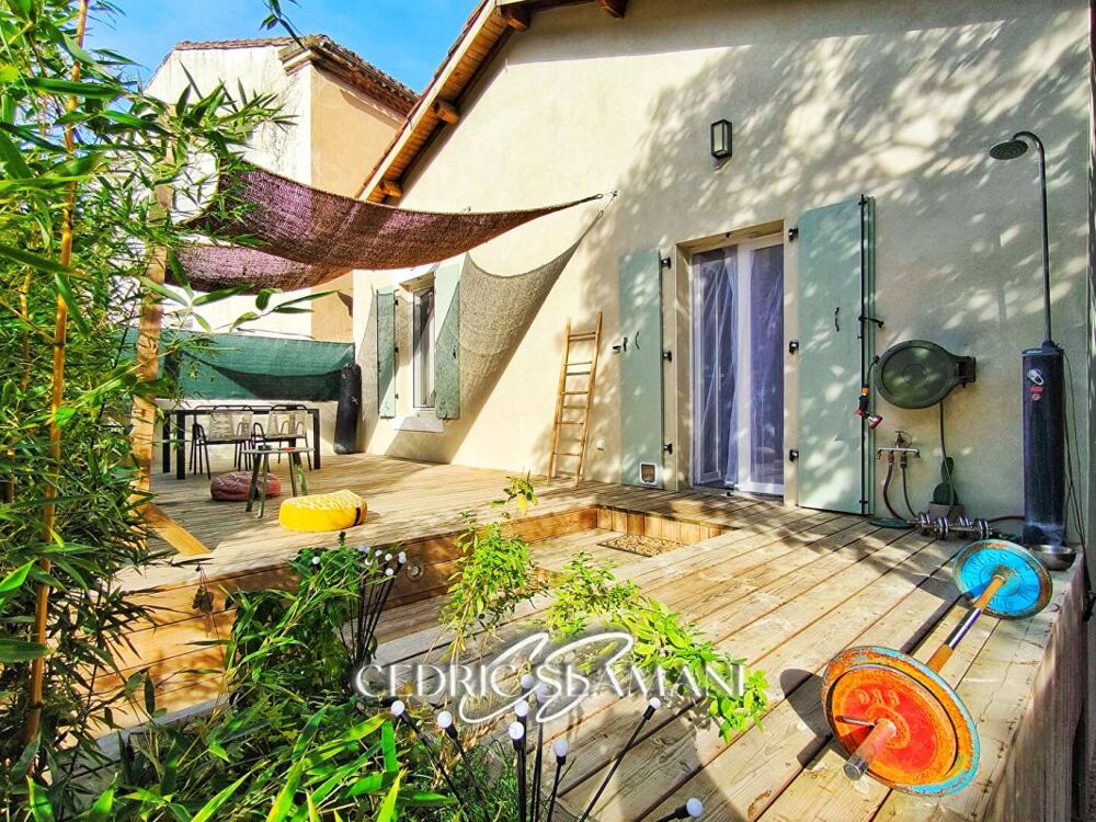 MAISON PLAIN PIED 70 M2, 2 CHAMBRE, CUISINE AMERICAINE, SALON CATHEDRALE, SALLE D EAU, WC, JARDIN, GARAGE