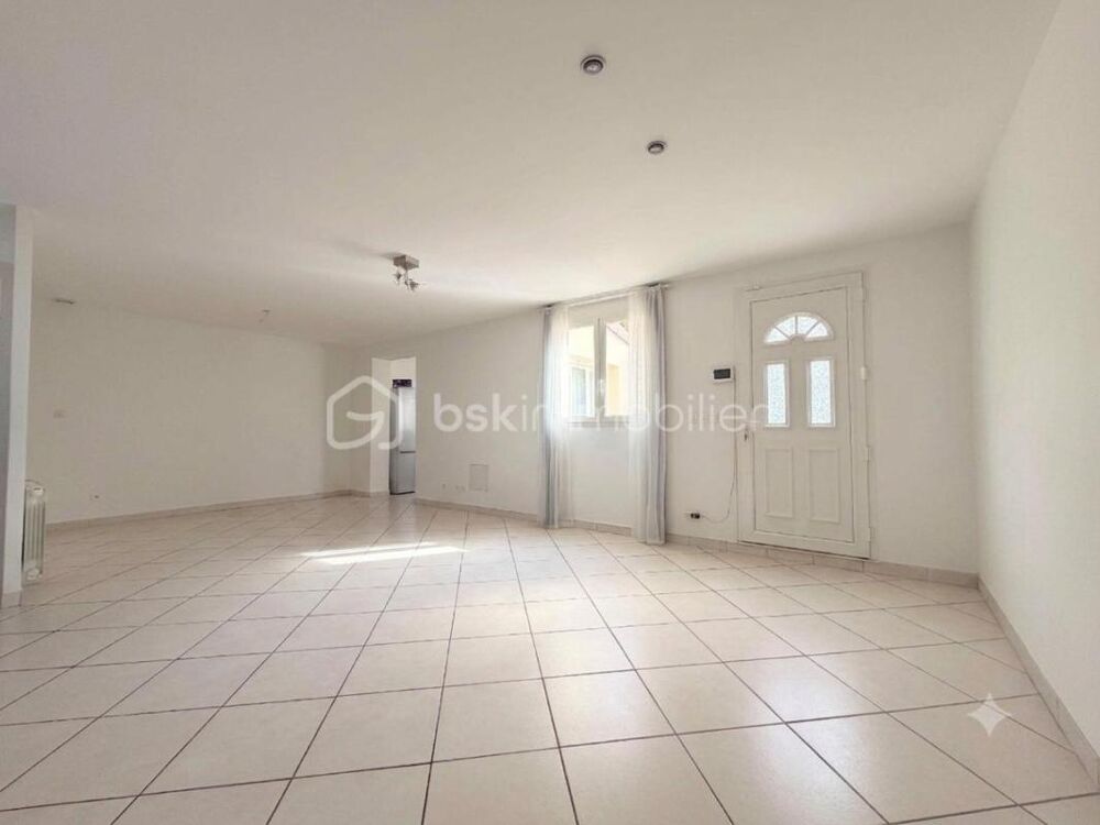 Vente Maison BEZONS (Secteur 'Les Chênes') – Maison Familiale T5 de 106 m² avec Jardin, Garage & Potentiel 4? Chambre Bezons