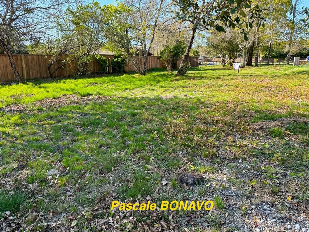 Vente Terrain EN PREMIERE LIGNE A 600M DU PORT D'HOURTIN - TERRAIN VIABILIS� Hourtin