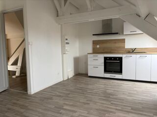 Location Appartement LUCON 85400 PROCHE DES COMMERCES ET LYCEES APPARTEMENT RENOVE T2/1 CHAMBRE TRES COCOONING ET COSY Lucon